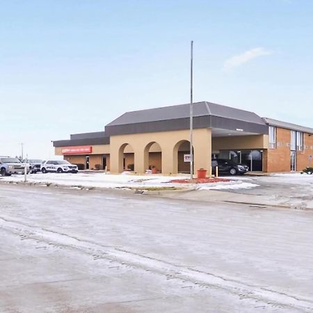 Oyo Hotel Goodland Ks Hwy 24 Exterior foto